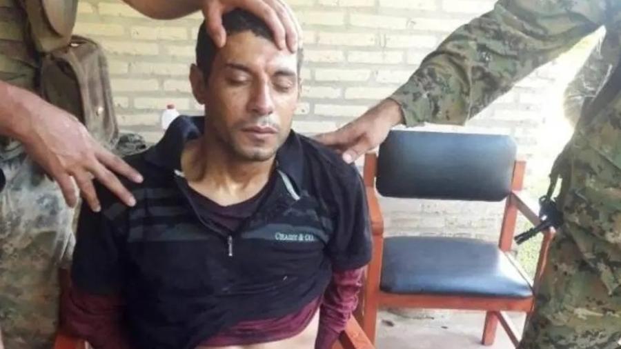 'Matrix' estava escondido na mata, a menos de dois quilômetros do local em que seu parceiro foi morto em confronto com os policiais Imagem: SNI/Secretaria Nacional de Inteligência do Paraguai